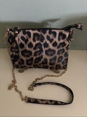 NWOT Charming Charlie Leopard Print Crossbody Bag with Gold Chain